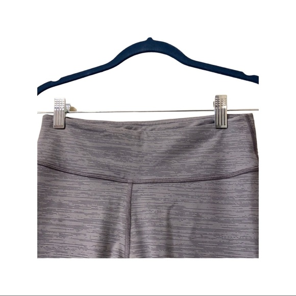 Outdoor Voices Gray 7/8 Leggings Stripe - Picture 3 of 7